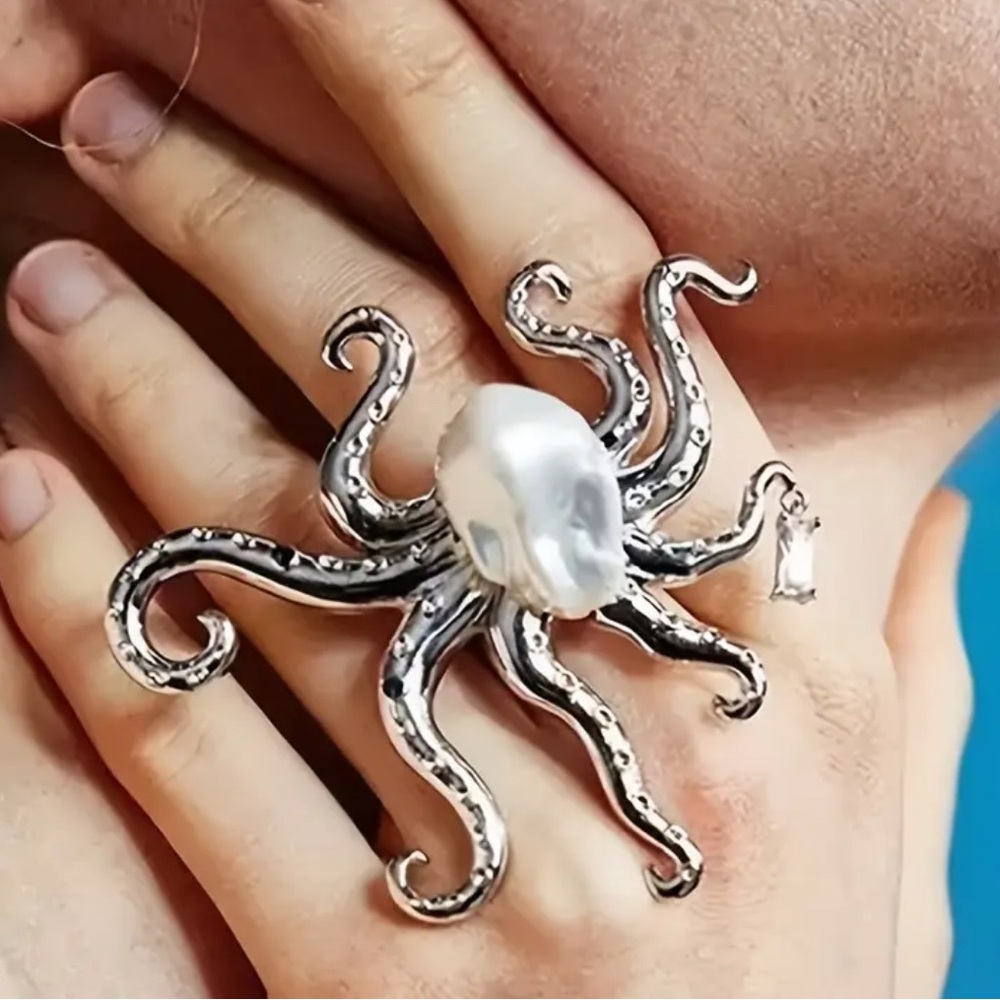 Silver Octopus Pearl Statement Ring - image 2